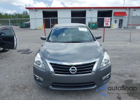 2015 Nissan Altima 2.5 Sv z USA, uszkodzony, nr VIN 1N4AL3AP0FC217005